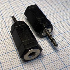 Переходник шт.2.5стерео - гн.3.5стерео 2-001 -