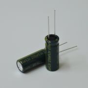 Конденсатор электролитический 105*C для PC 2700- 6.3V 10*28 Jamicon