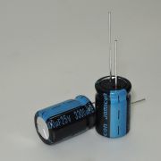 Конденсатор электролитический 105*C  3300- 25V 16*25 TKR Jamicon