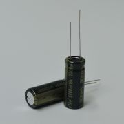 Конденсатор электролитический 105*C для PC 2200- 16V 10*26 WLR Jamicon