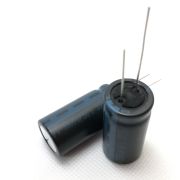 Конденсатор электролитический 105*C 3300- 50V 18*35 TKR Jamicon